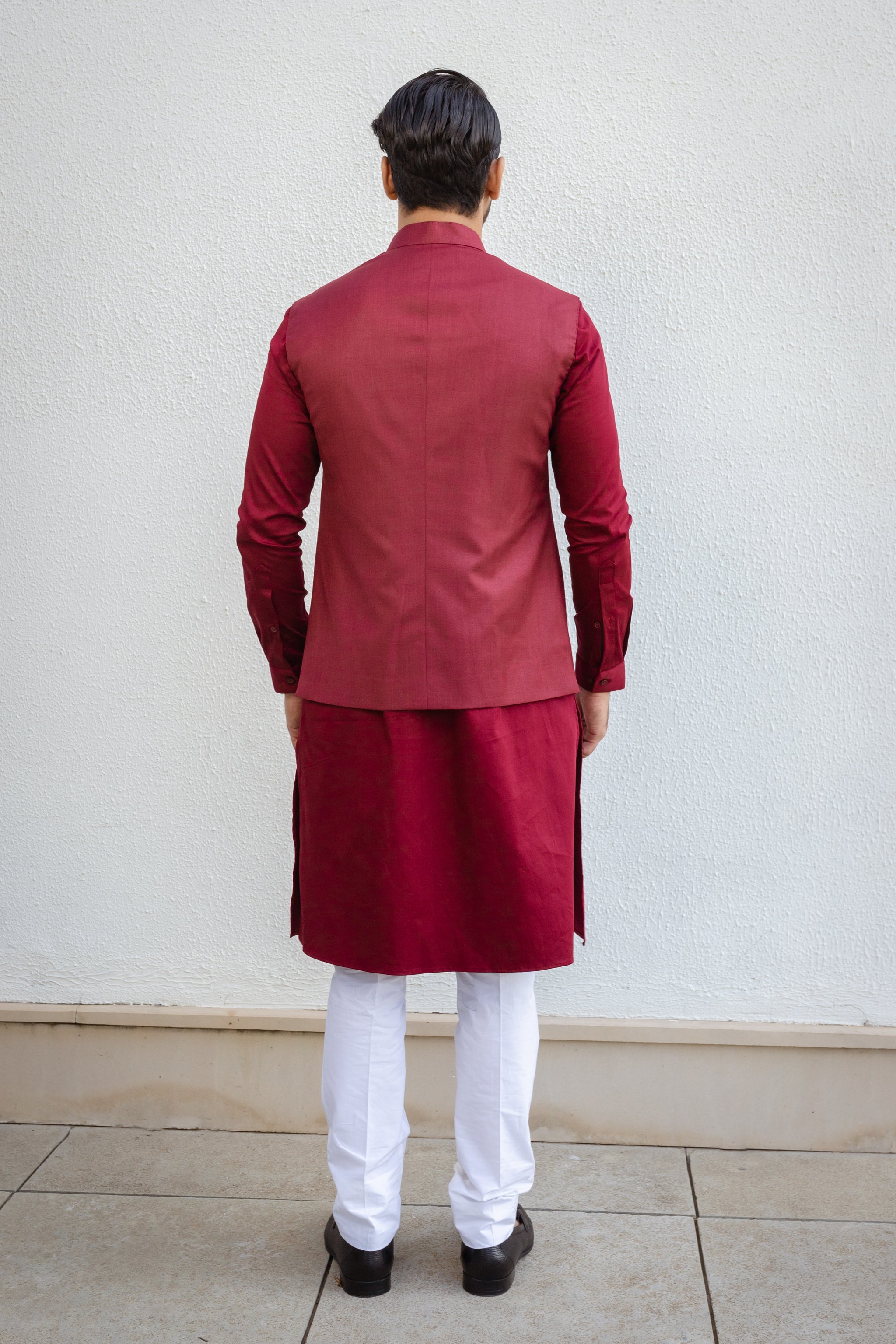 Maroon Tone-On-Tone Nehru Jacket And Kurta Set.