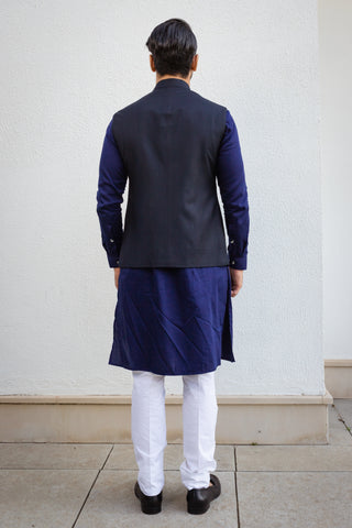 Blue Cotton Satin Kurta With Solid Nehru Jacket.